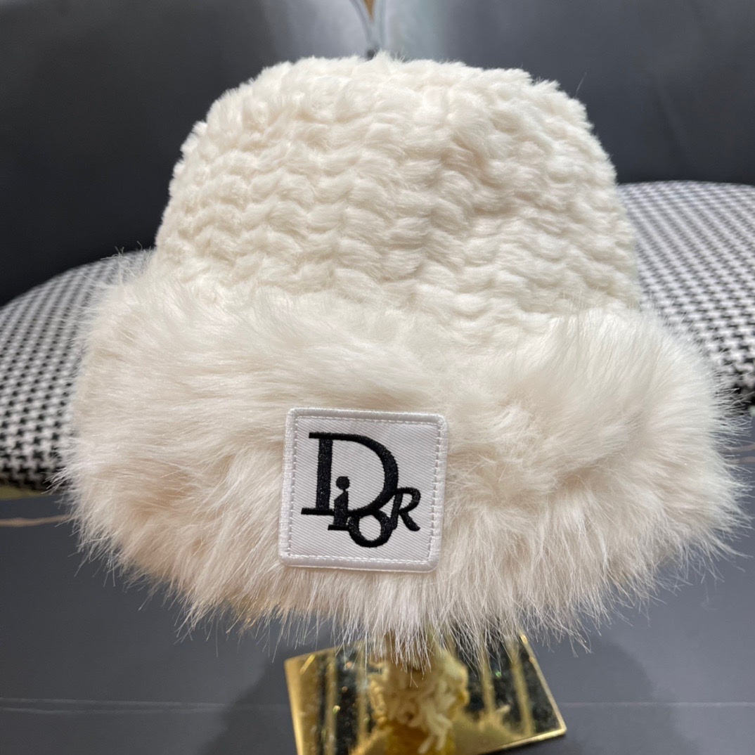 DIOR迪奥韩版2024毛绒边渔夫帽女秋冬季保暖显脸小盆帽户外百搭针织毛线渔夫帽