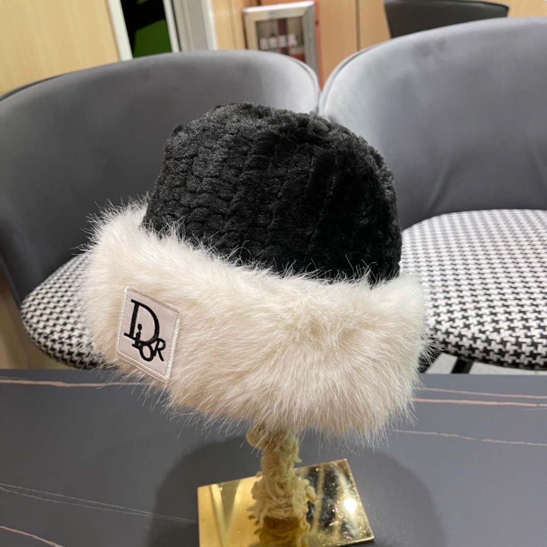 DIOR迪奥韩版2024毛绒边渔夫帽女秋冬季保暖显脸小盆帽户外百搭针织毛线渔夫帽