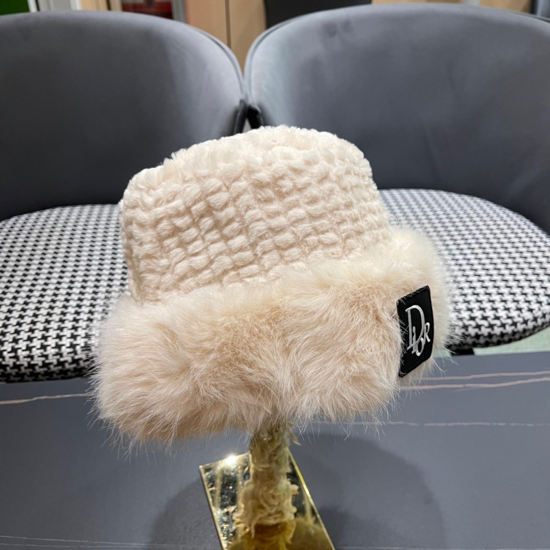 DIOR迪奥韩版2024毛绒边渔夫帽女秋冬季保暖显脸小盆帽户外百搭针织毛线渔夫帽