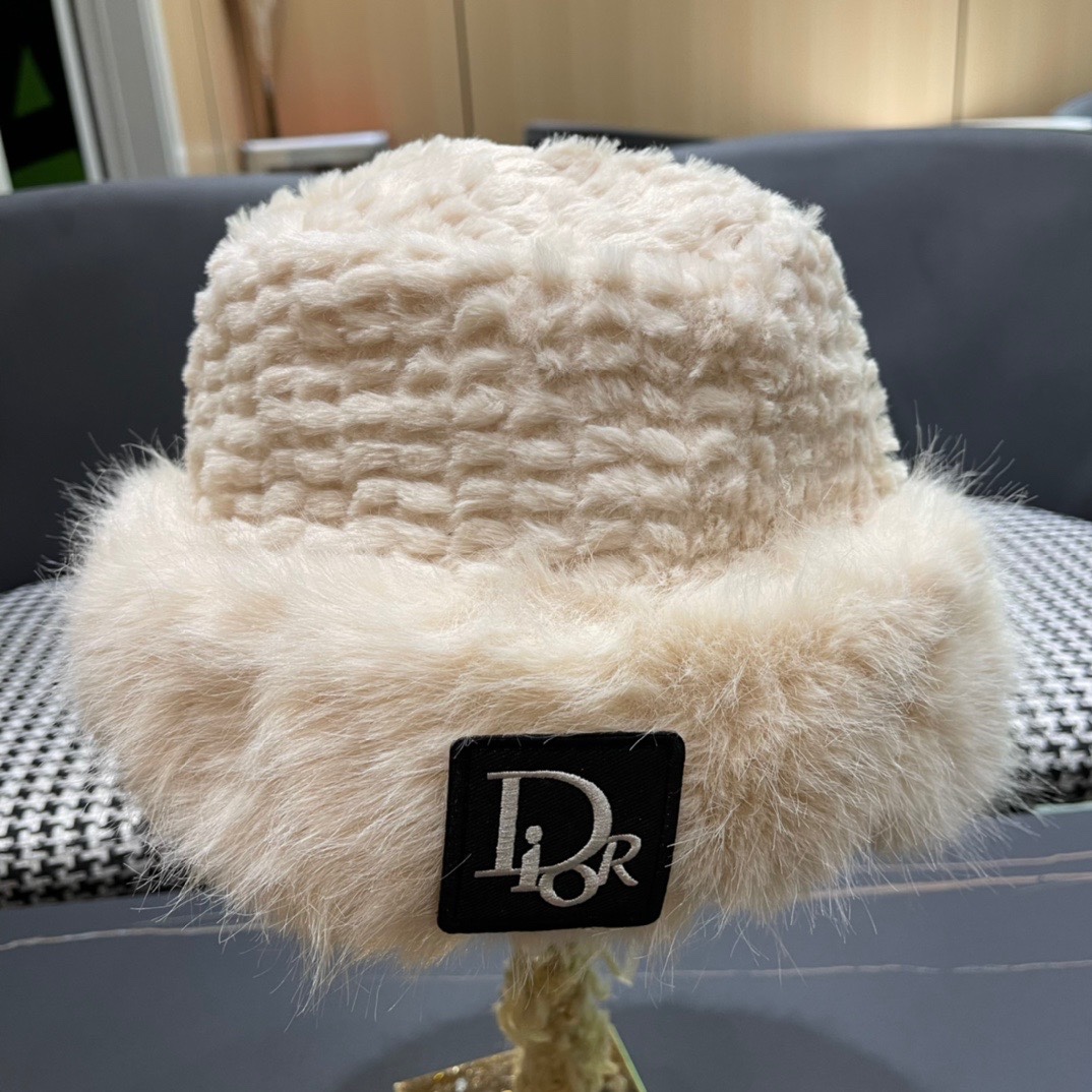 DIOR迪奥韩版2024毛绒边渔夫帽女秋冬季保暖显脸小盆帽户外百搭针织毛线渔夫帽