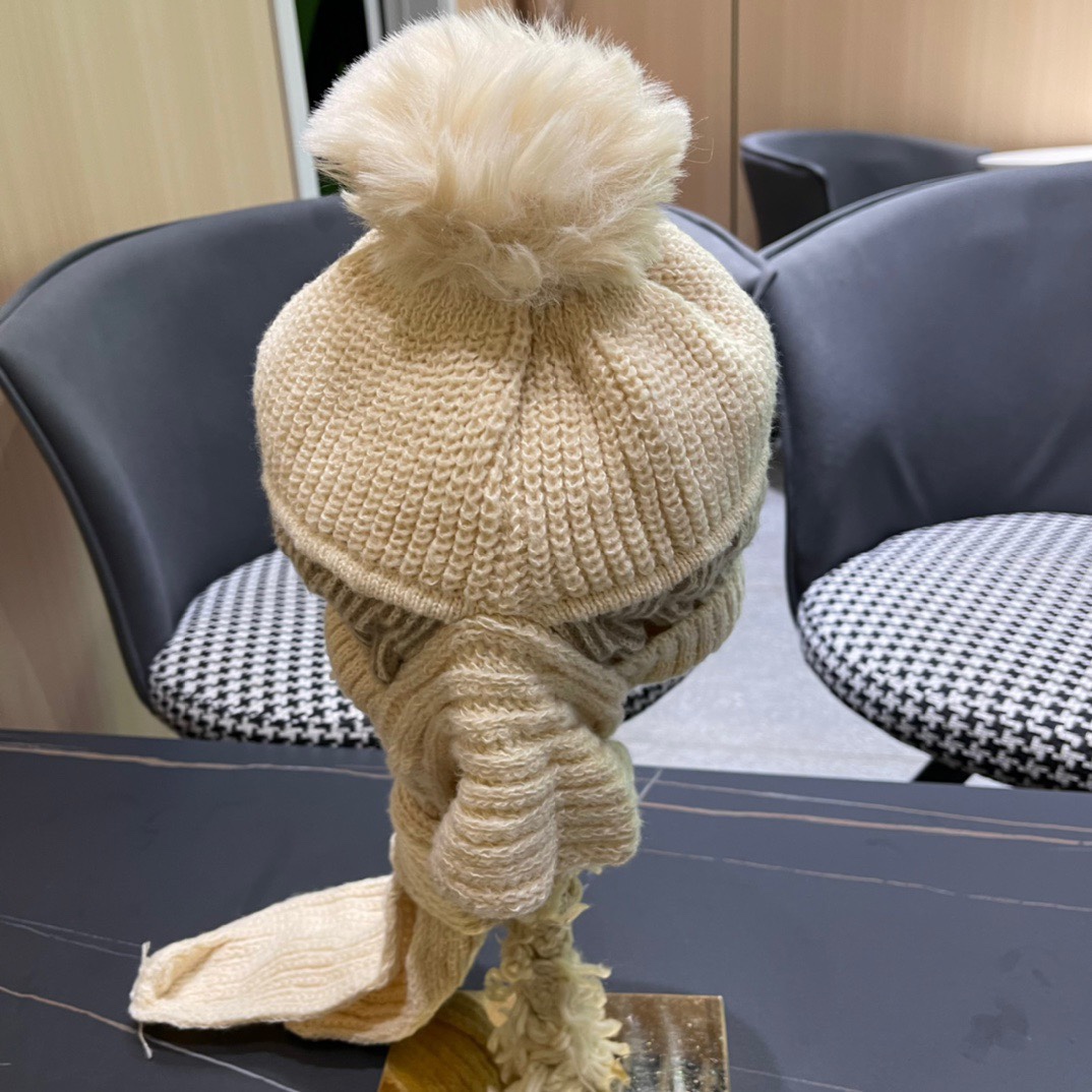 普拉达Prada 2024新款围巾一体毛绒渔夫帽女秋冬帽子冬款针织帽