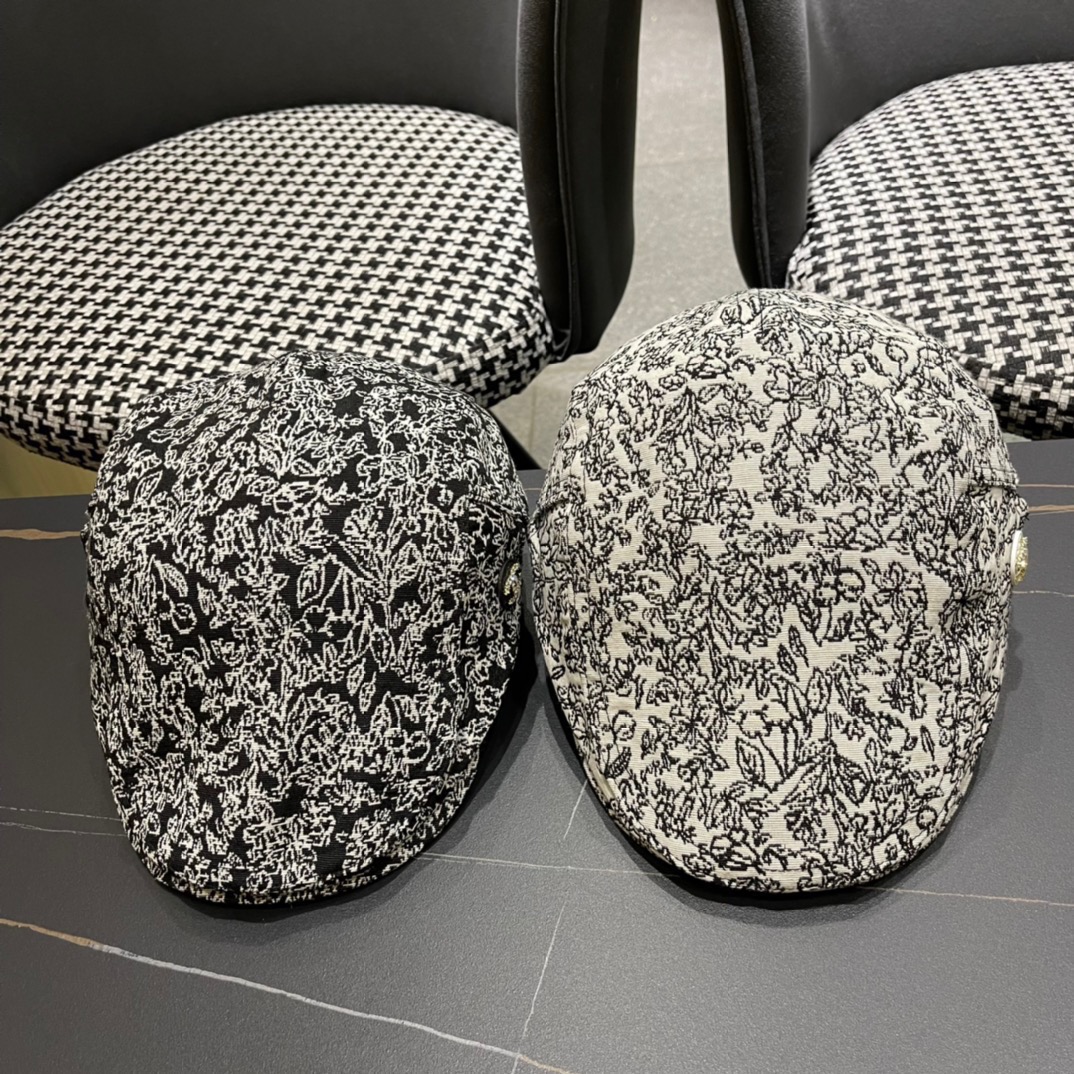 NO:217367,Chanel Chanel Beret women's spring and autumn retro versatile face showcase tabloid hat big head octagonal painter hat hat fisherman hat baseball hat knit hat, hat, chanel, chanel, espadrilles, hats19860909Chanel香奈儿贝雷帽女春秋季复古百搭显脸小报童帽大头围八角画家帽子帽子渔夫帽棒球帽针织帽,帽子,chanel,chanel,espadrilles,hats,hat