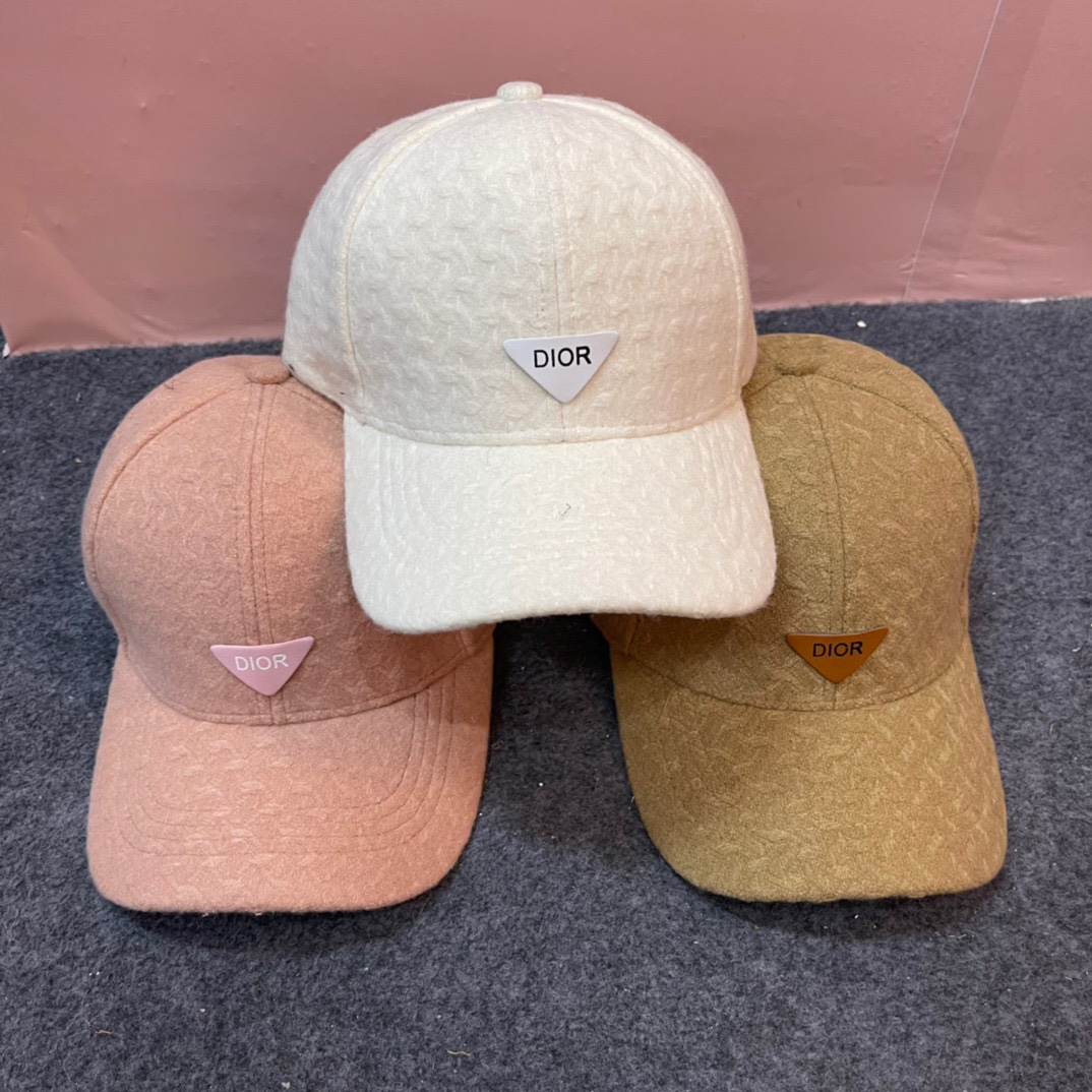 NO:217238,DIOR Autumn and Winter official website synchronizes new baseball caps, super hot hats, fisherman hats, baseball caps, knit hats, hats, dior, dior, espadrilles, hats19860909DIOR迪奥 秋冬款官网同步新款发布棒球帽,超级火爆帽子渔夫帽棒球帽针织帽,帽子,dior,dior,espadrilles,hats,hat