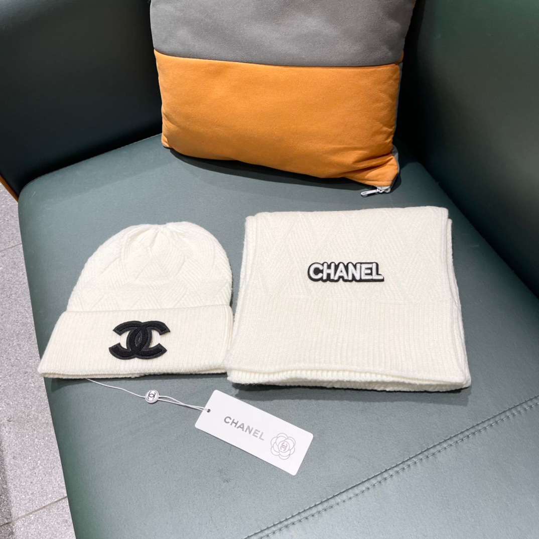 NO:217253,Chanel CHANEL Xiaohongshu hits, new classic suit hats on the official website!  Hat scarf!  Great feel!  It’s super comfortable~ You’re just a short set of hats this winter~ It’s warm and fashionable!  Welcome to choose!! Hat Fisherman's hat Baseball hat Knitted hat, hat, chanel, chanel, espadrilles, hats19860909香奈儿CHANEL小红书爆款,官网新品经典套装帽子！帽子围巾！手感一级棒！暖暖哒超级舒服～这个冬天你就差这么一套装帽子啦～又保暖又时尚！欢迎选择!!帽子渔夫帽棒球帽针织帽,帽子,chanel,chanel,espadrilles,hats,hat