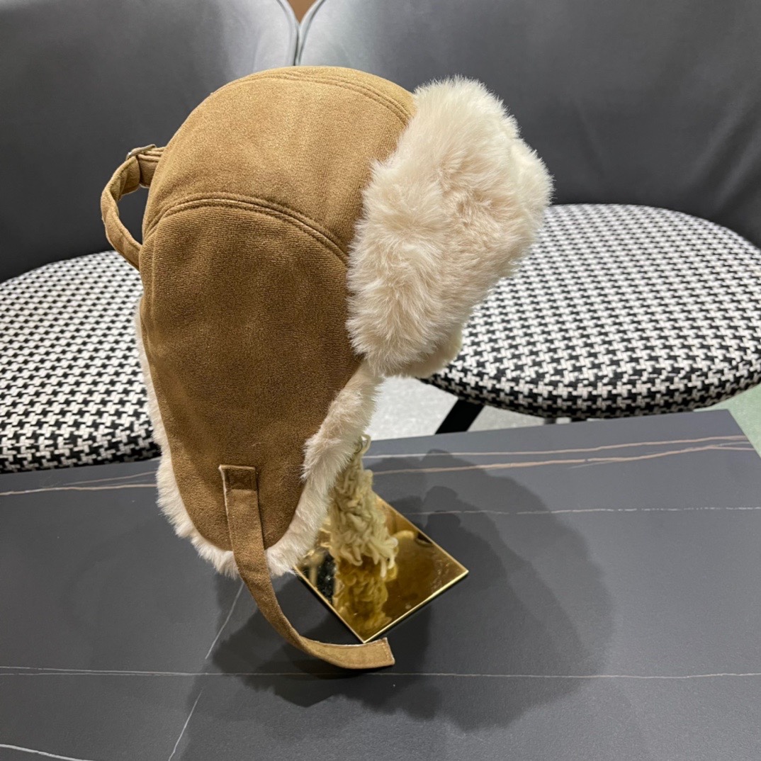 DIOR迪奥 加绒雷锋帽子女防风防寒百搭加厚骑行护耳帽飞行帽子