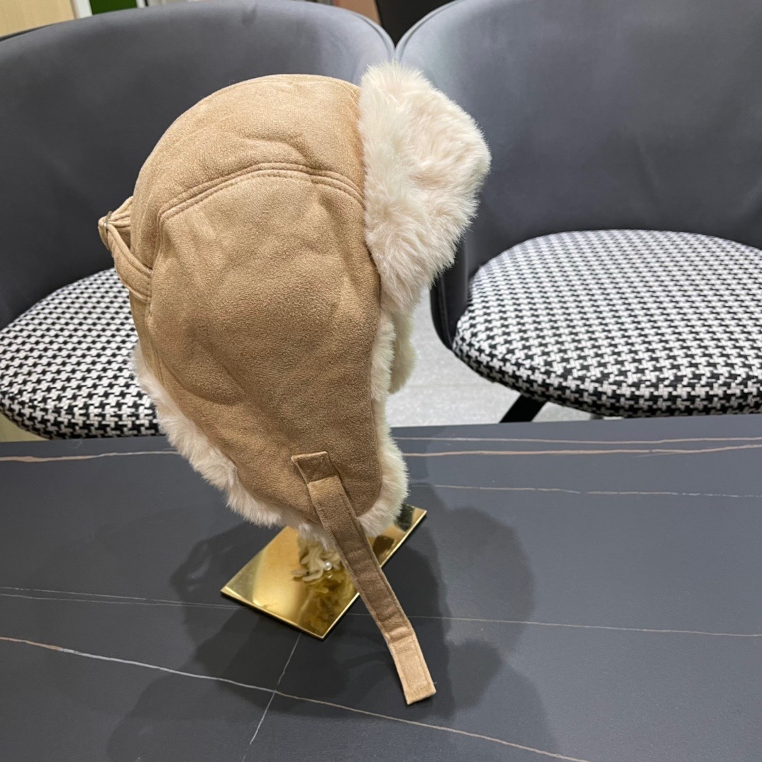 DIOR迪奥 加绒雷锋帽子女防风防寒百搭加厚骑行护耳帽飞行帽子