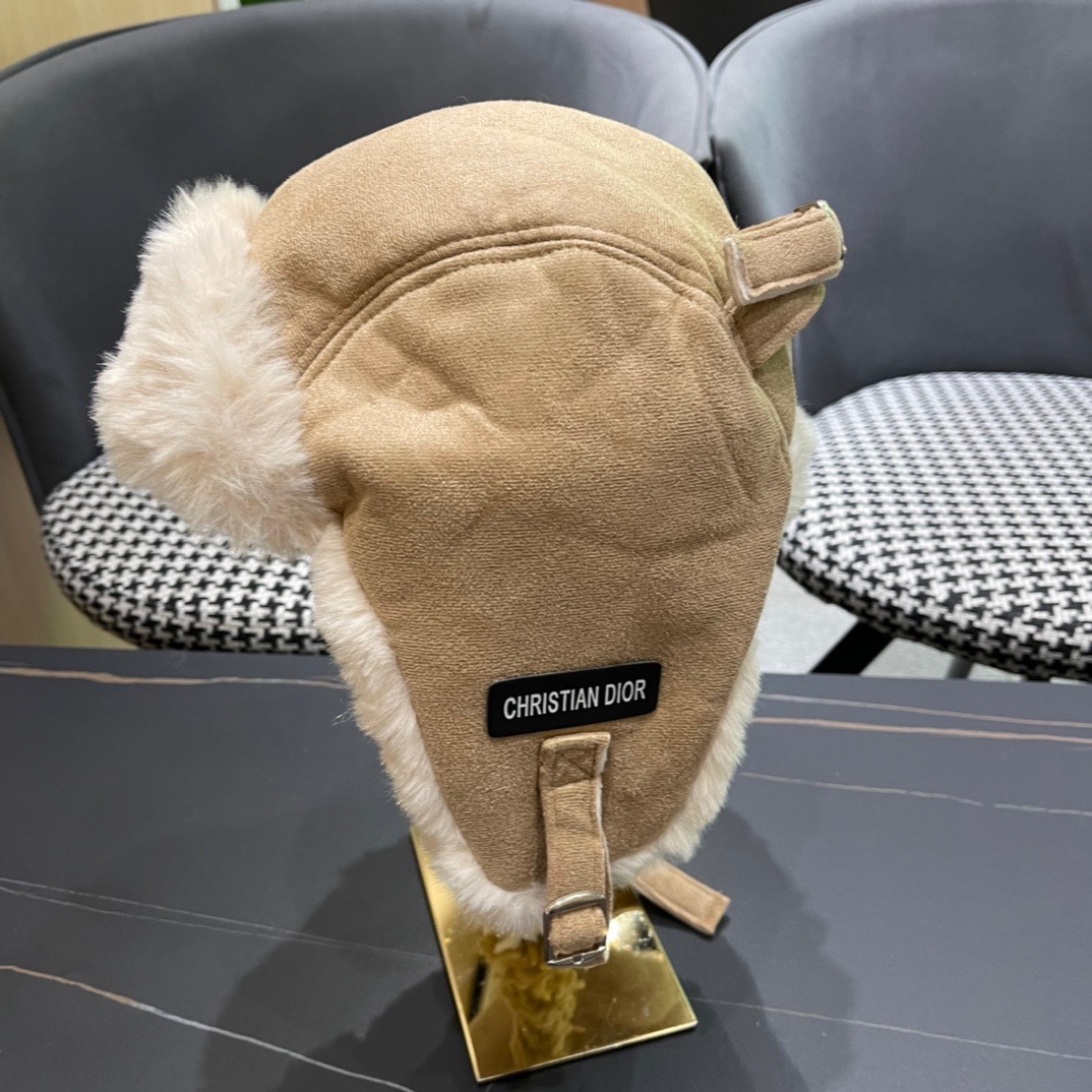 DIOR迪奥 加绒雷锋帽子女防风防寒百搭加厚骑行护耳帽飞行帽子