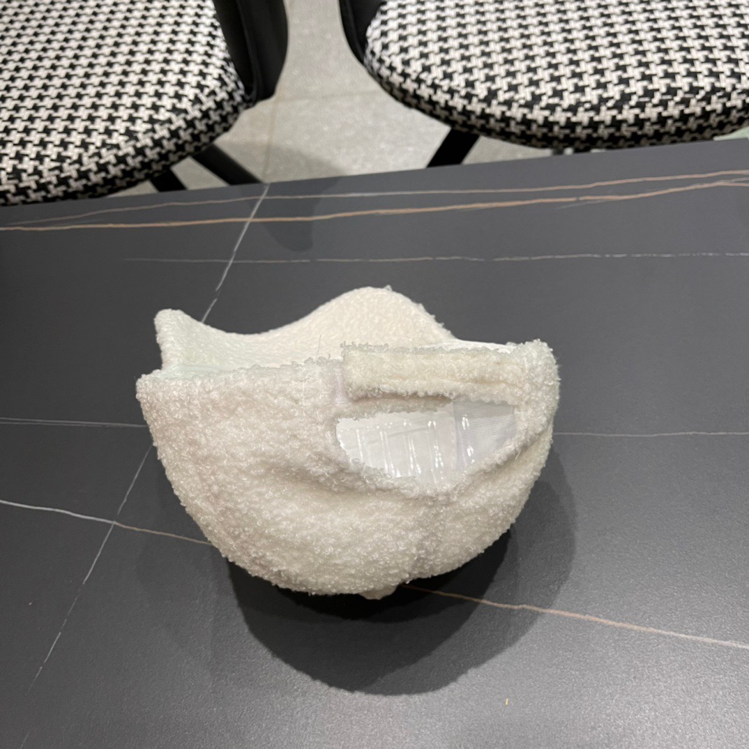 香奈儿CHANEL 2024新品棒球帽，logo小香经典简约，时尚休闲设计 跑量新品