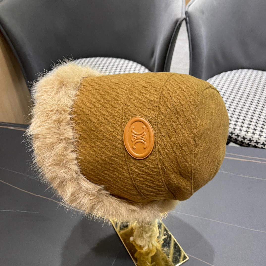 CELINE赛琳 2024秋冬新款上架保暖不规则的渔夫帽🧢日韩风格，随便搭配都超好看！出门旅游，绝对要入
