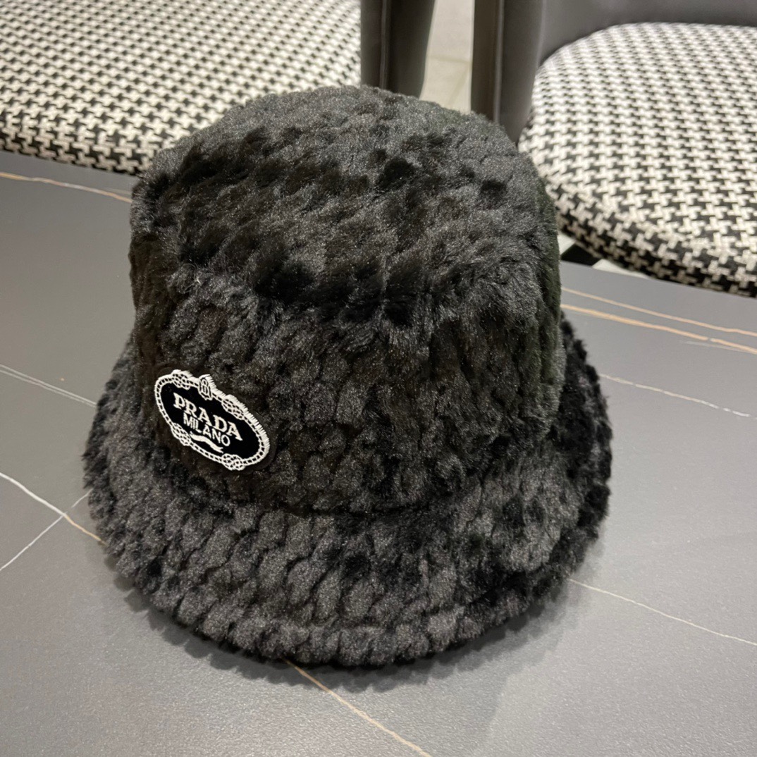 PRADA普拉达 2024秋冬新款羊毛渔夫帽出游逛街休闲百搭盆帽宽檐显脸小可折叠潮