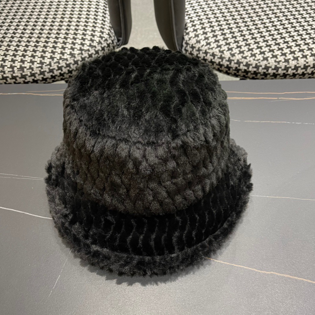 PRADA普拉达 2024秋冬新款羊毛渔夫帽出游逛街休闲百搭盆帽宽檐显脸小可折叠潮