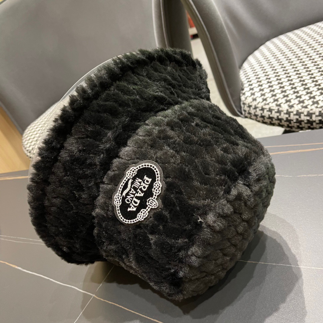 PRADA普拉达 2024秋冬新款羊毛渔夫帽出游逛街休闲百搭盆帽宽檐显脸小可折叠潮