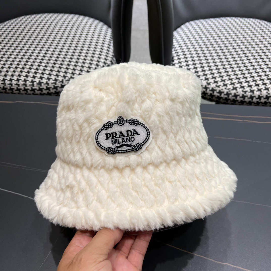 PRADA普拉达 2024秋冬新款羊毛渔夫帽出游逛街休闲百搭盆帽宽檐显脸小可折叠潮