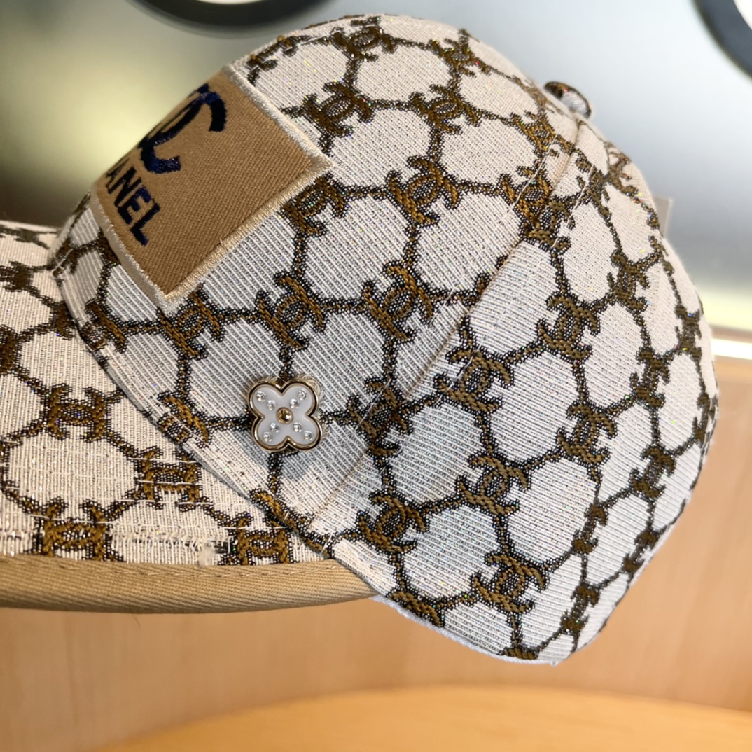  Chanel（香奈儿）专柜新款原单棒球帽，11开模订制，立体刺绣，精致无暇！原厂品质，独家实物拍摄。