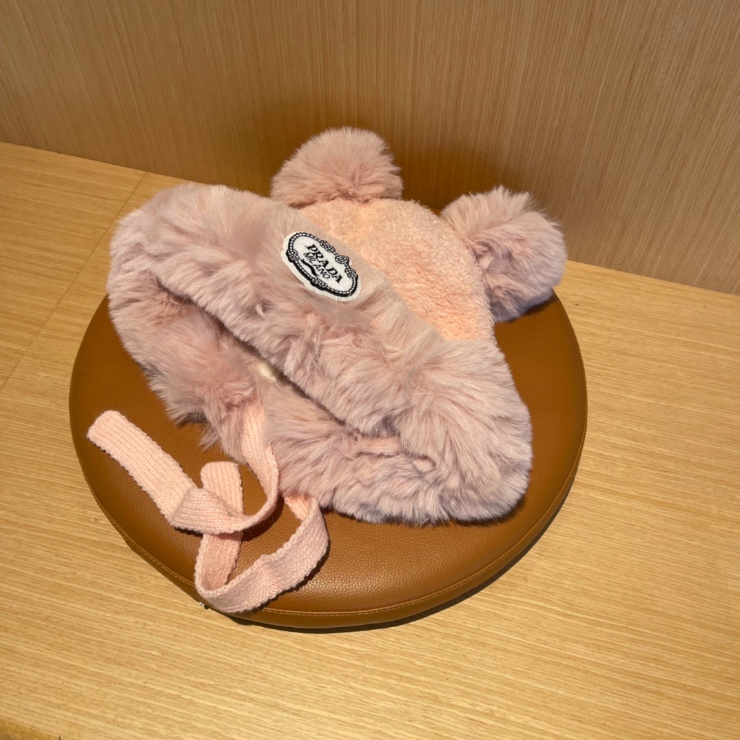 普拉达Prada新款秋冬季毛绒雷锋帽加绒加厚护耳帽子防寒防风帽