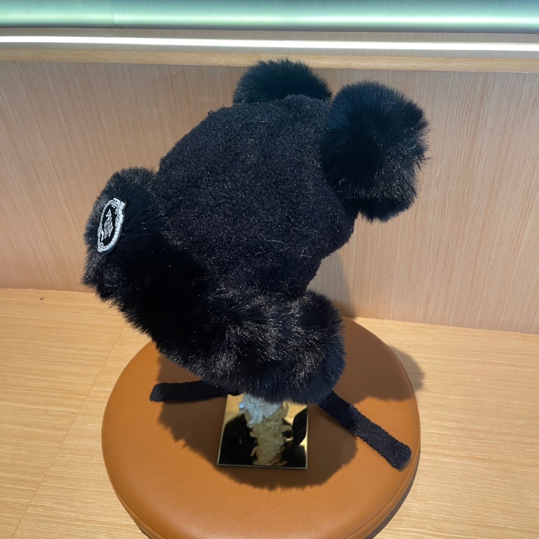 普拉达Prada新款秋冬季毛绒雷锋帽加绒加厚护耳帽子防寒防风帽