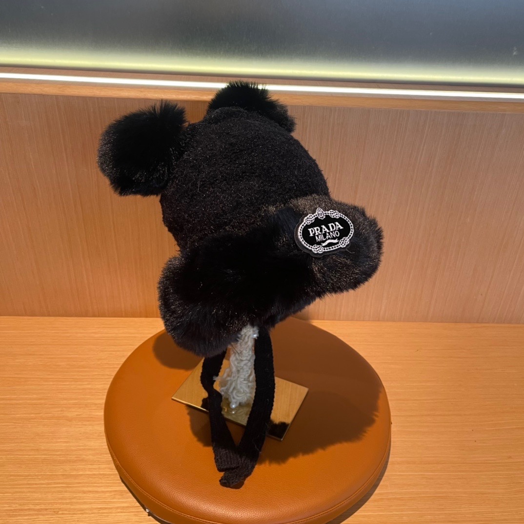 普拉达Prada新款秋冬季毛绒雷锋帽加绒加厚护耳帽子防寒防风帽