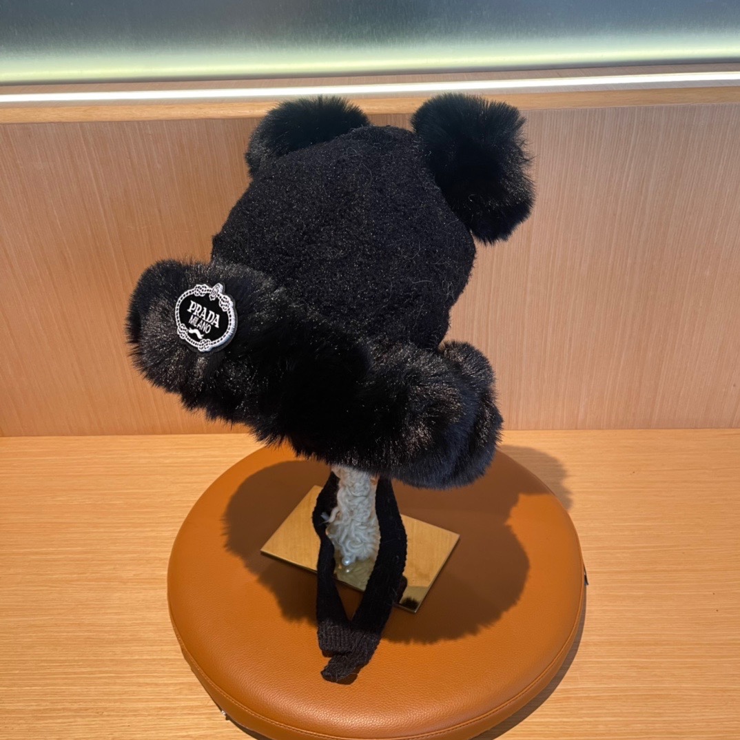 普拉达Prada新款秋冬季毛绒雷锋帽加绒加厚护耳帽子防寒防风帽