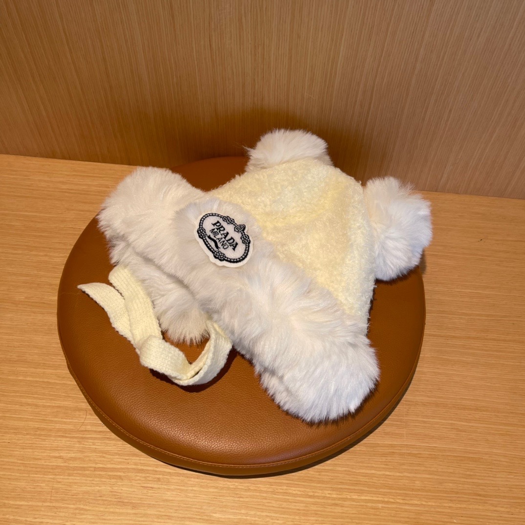 普拉达Prada新款秋冬季毛绒雷锋帽加绒加厚护耳帽子防寒防风帽