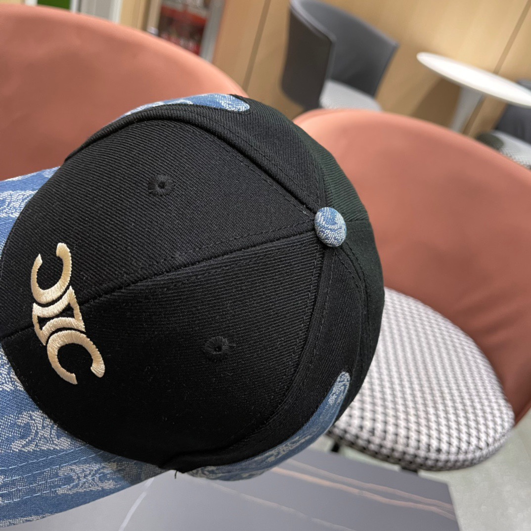 【CELINE赛琳】春夏款新款简约拼色棒球帽，新款出货，大牌款超好搭配，赶紧入手！