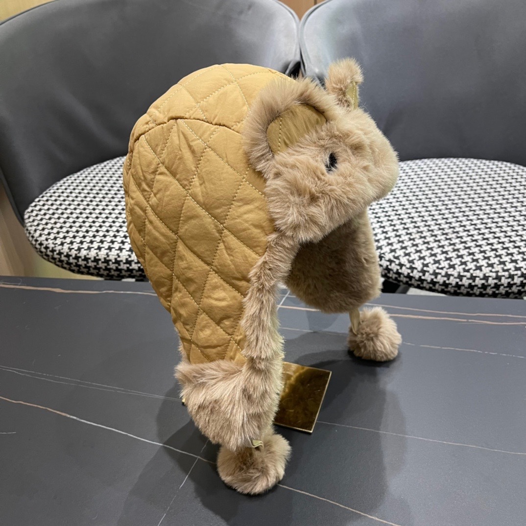 （蒙囗MONCLER】2024秋冬款东北毛绒护耳雷锋帽，加厚更保暖可爱毛球骑电动车保暖护耳帽