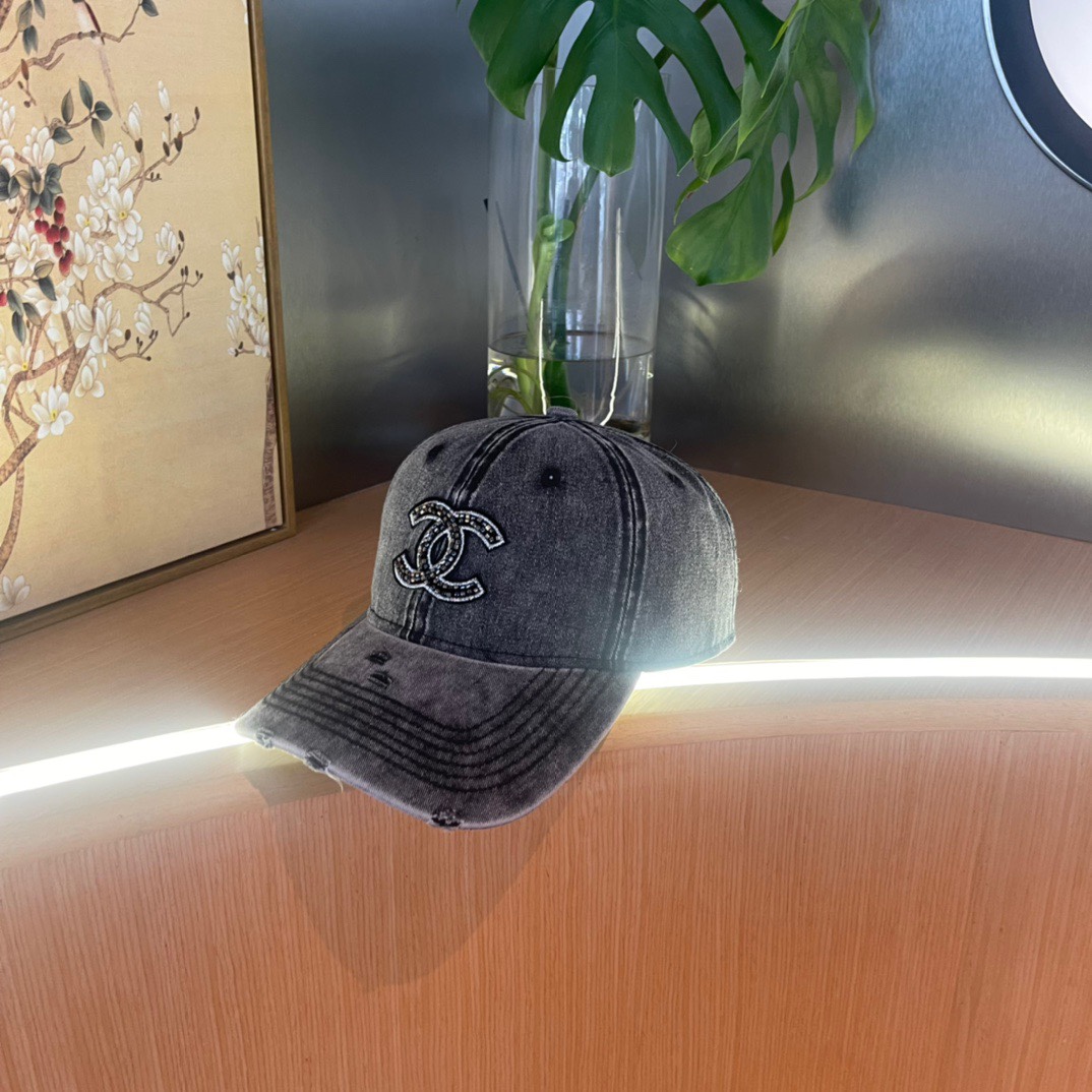  CHANEL香奈儿新款简约棒球帽，新款出货，赶紧入手！