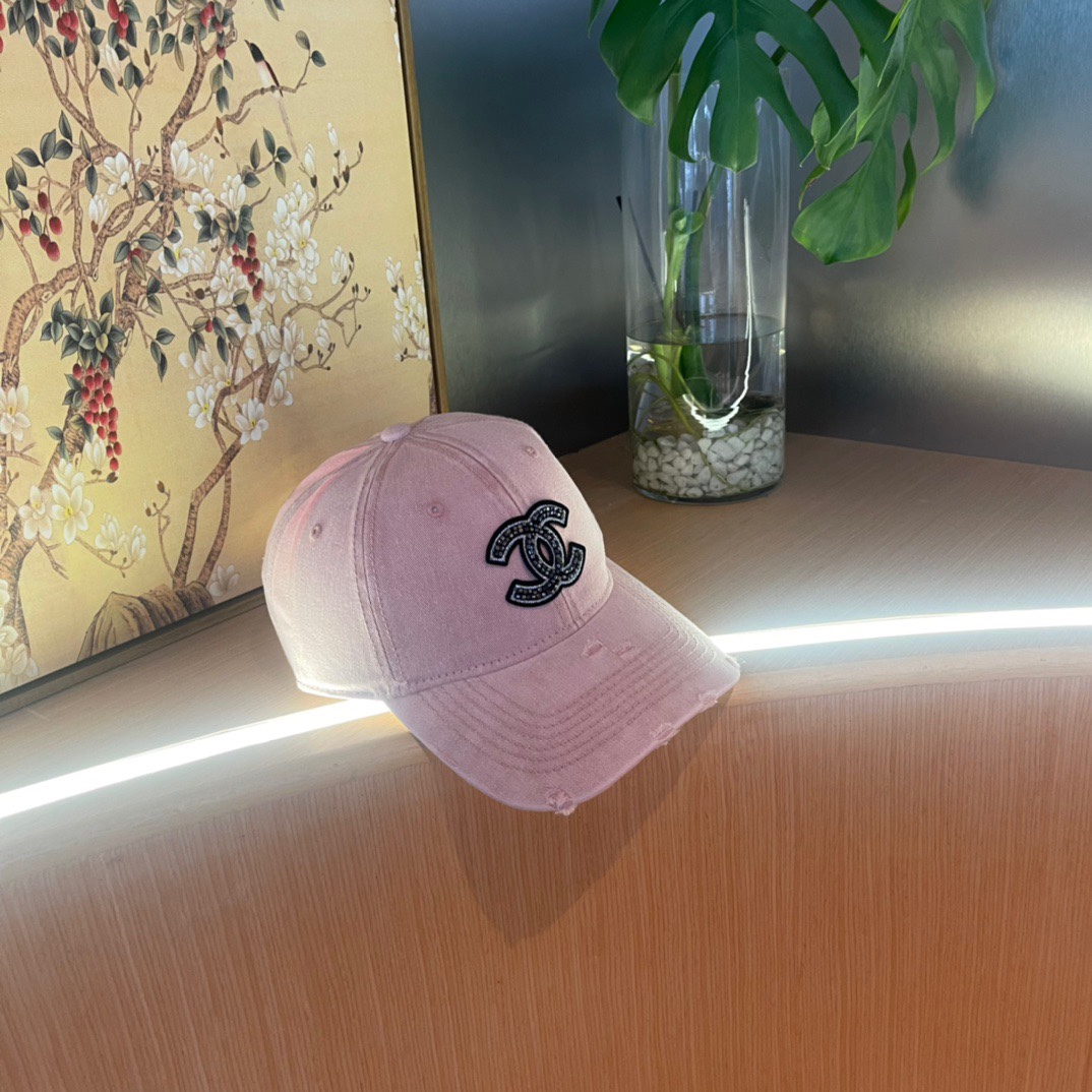  CHANEL香奈儿新款简约棒球帽，新款出货，赶紧入手！