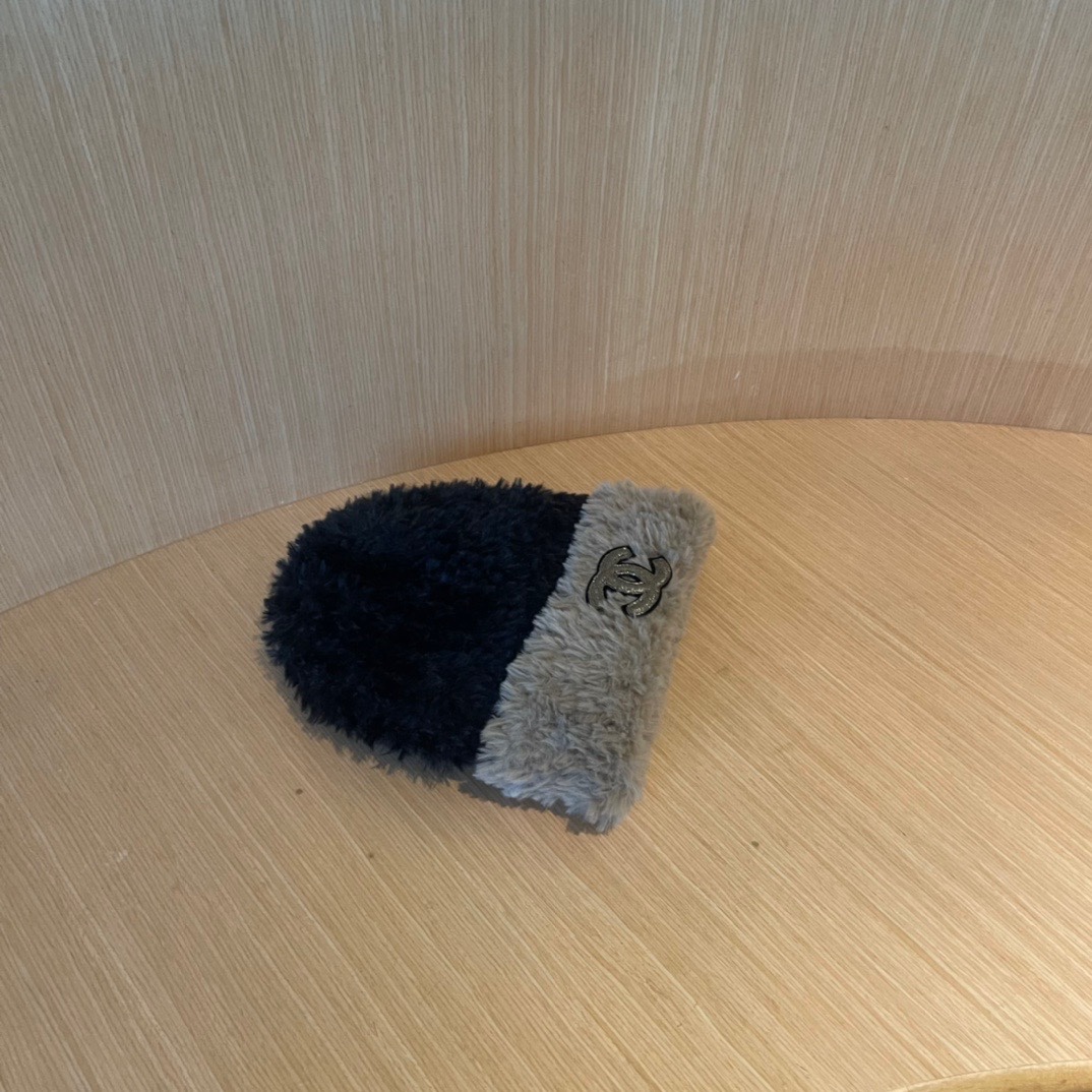 CHANEL香奈儿】2024女秋冬拼色针织毛线帽韩版大头围保暖护耳，毛绒绒的非常舒服 大牌款超好搭配，