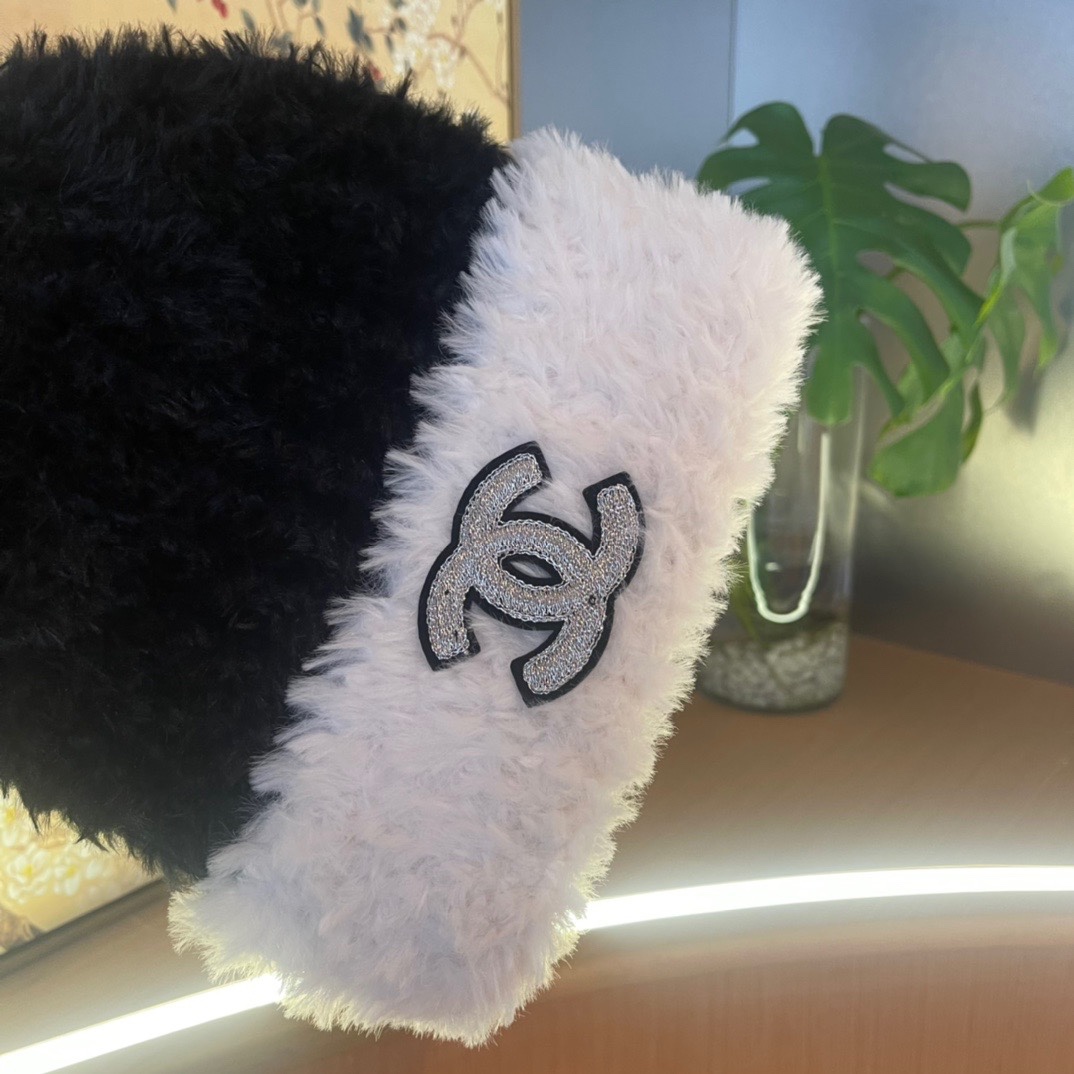 CHANEL香奈儿】2024女秋冬拼色针织毛线帽韩版大头围保暖护耳，毛绒绒的非常舒服 大牌款超好搭配，