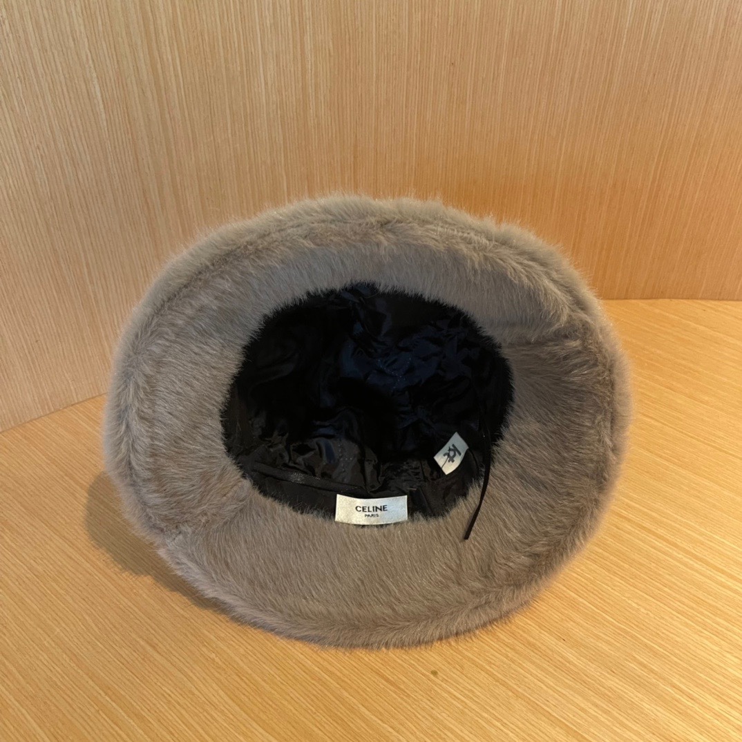 Celine赛琳毛绒女秋冬季渔夫帽水桶盆帽