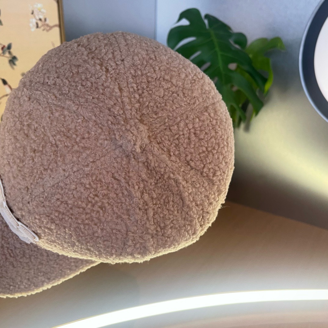 LV路易威登棒球帽 重工打造♥️高端大气，百搭款🤗男女通用！