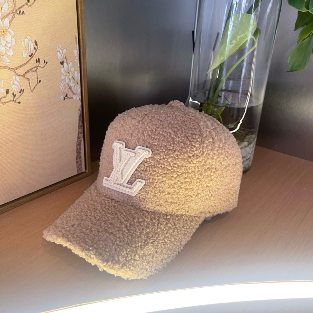 LV路易威登棒球帽 重工打造♥️高端大气，百搭款🤗男女通用！