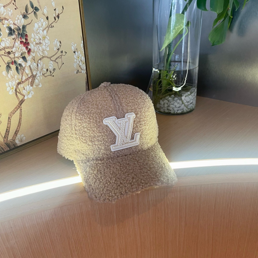 LV路易威登棒球帽 重工打造♥️高端大气，百搭款🤗男女通用！