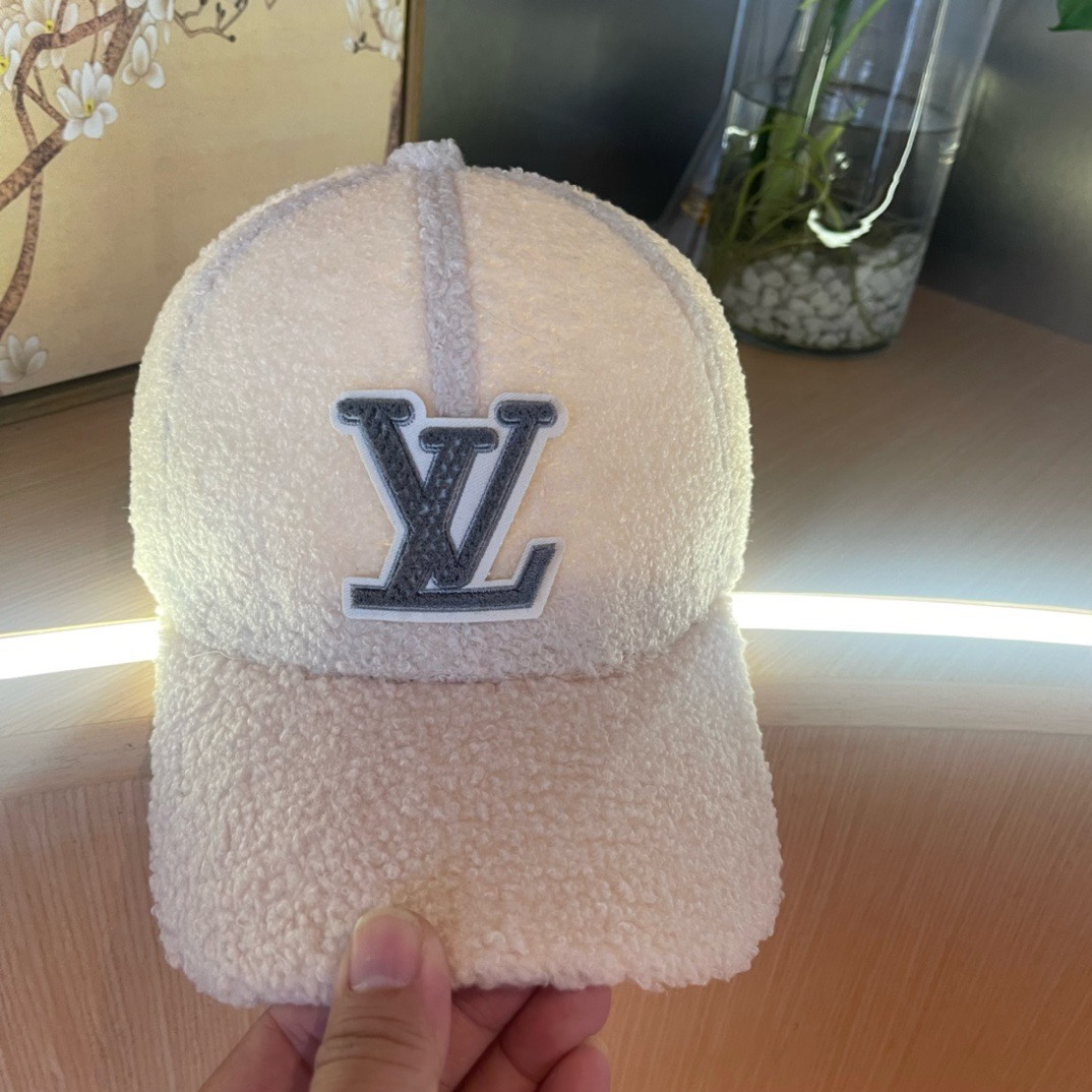 LV路易威登棒球帽 重工打造♥️高端大气，百搭款🤗男女通用！