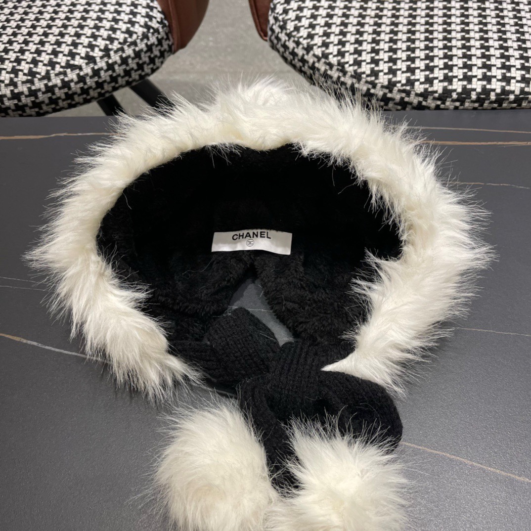 香奈儿Chanel冬天帽子雪地毛线帽针织加绒保暖帽女冬季雷锋帽护耳秋冬兔毛遮耳