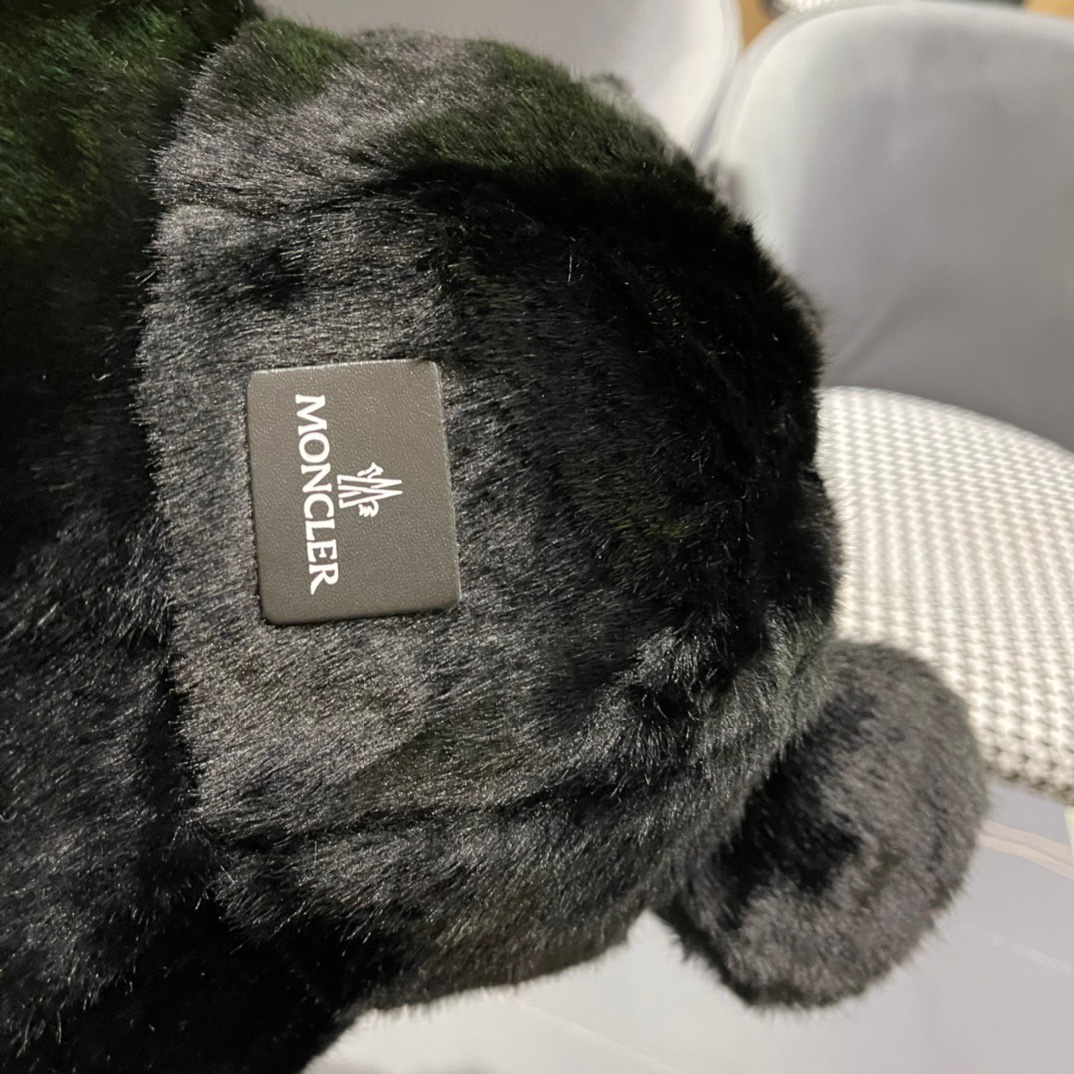 蒙口 moncler 2024冬款小熊加绒渔夫帽女秋冬款大头围时尚百搭显脸小
