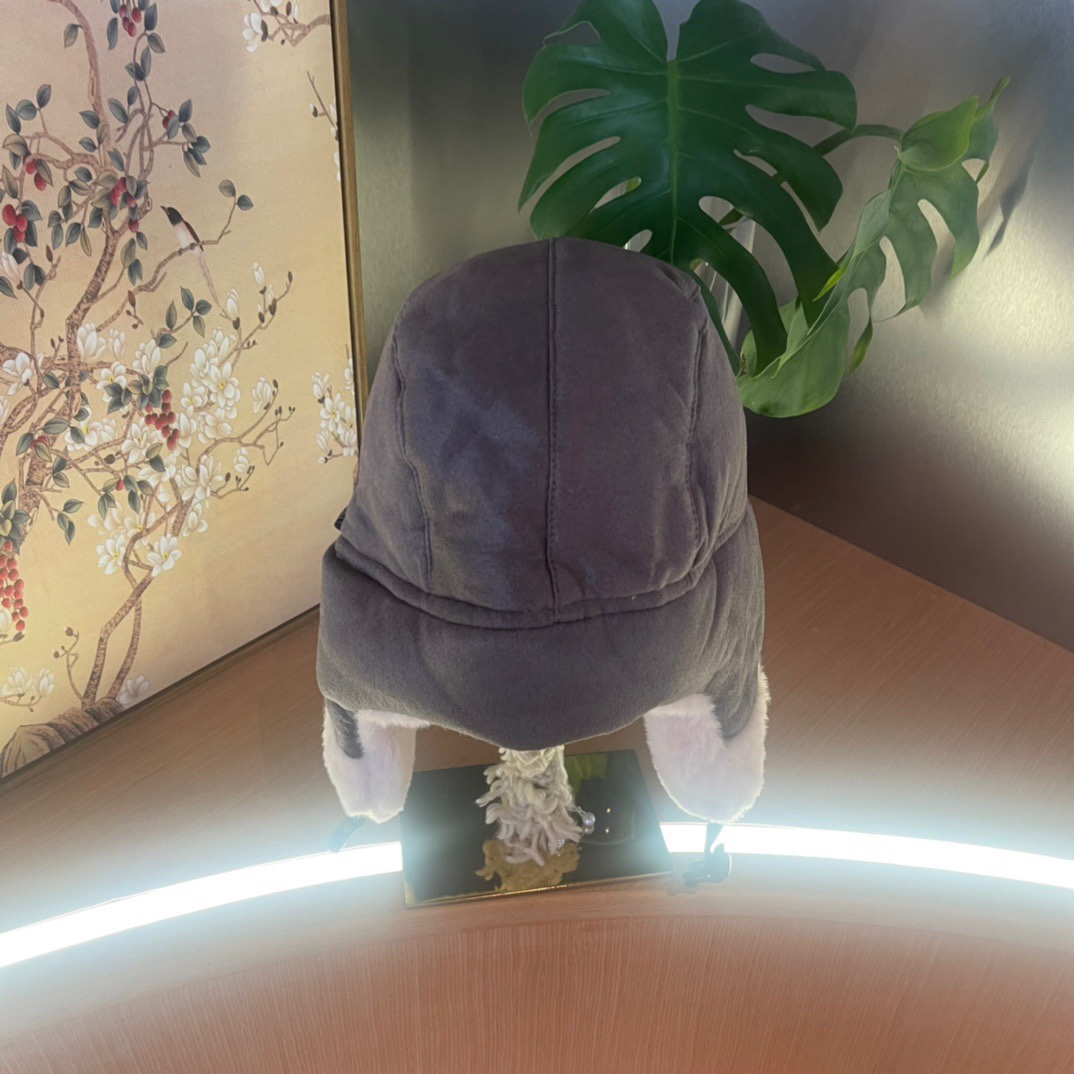 蒙口毛毛绒雷锋帽，保暖护耳帽，