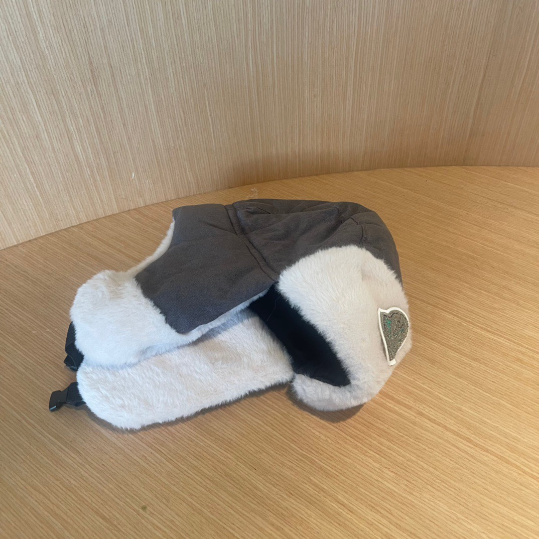 蒙口毛毛绒雷锋帽，保暖护耳帽，