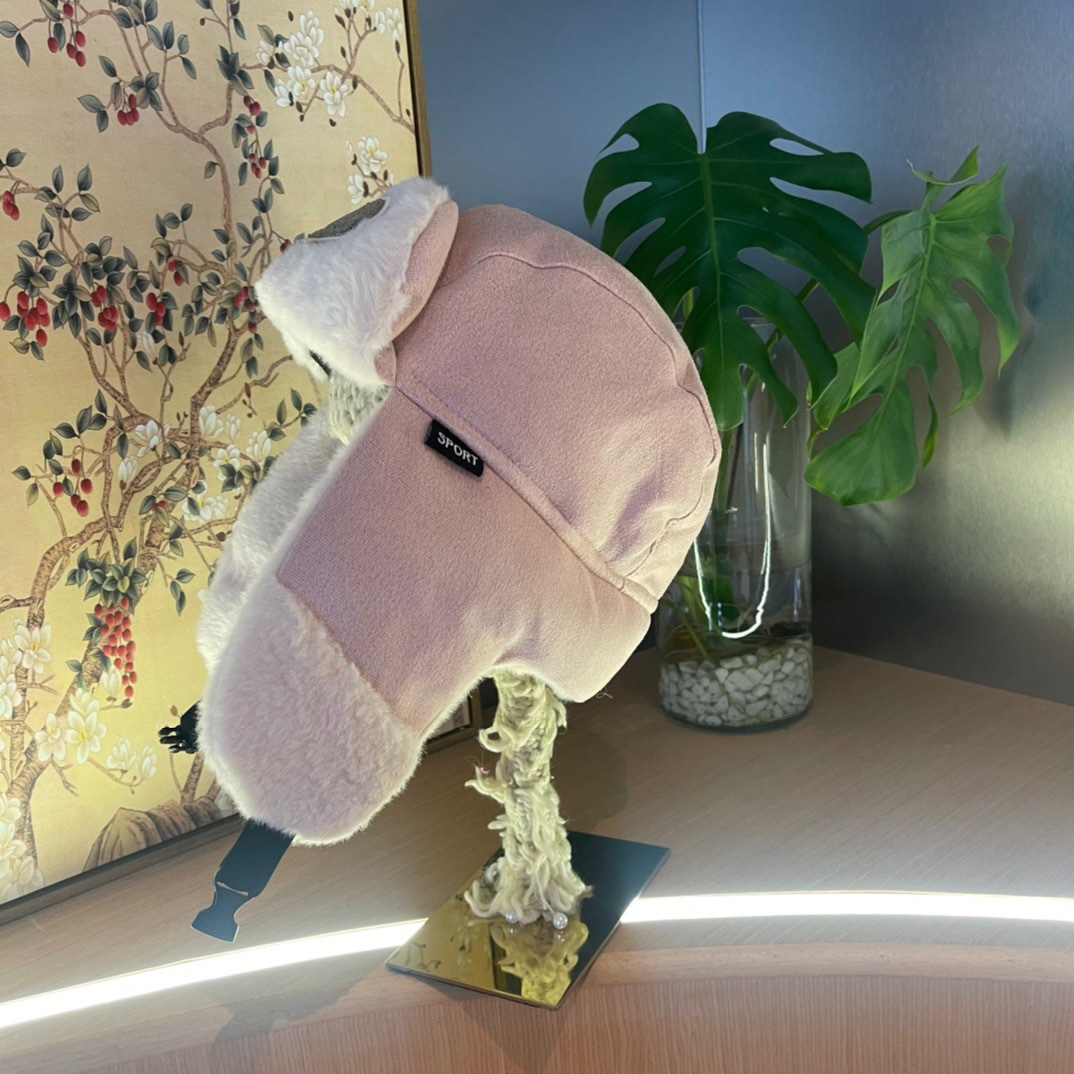 蒙口毛毛绒雷锋帽，保暖护耳帽，