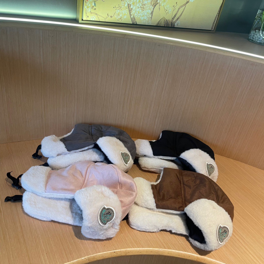 蒙口毛毛绒雷锋帽，保暖护耳帽，