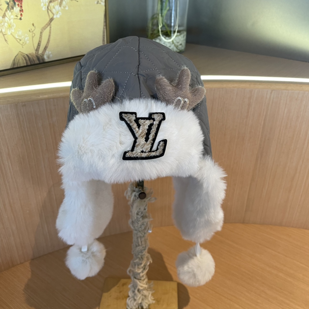NO:365316,lv Louis Vuitton Korean version new deer antler down Lei Feng hat showing face small warm ear protection hat fisherman hat baseball hat knit hat, hat, louis vuitton, louis vuitton, espadrilles, down jacket, hatslv路易威登韩版新款鹿角羽绒雷锋帽显脸小保暖护耳系帽子渔夫帽棒球帽针织帽,帽子,louis vuitton,louis vuitton,espadrilles,down jacket,hats,hat