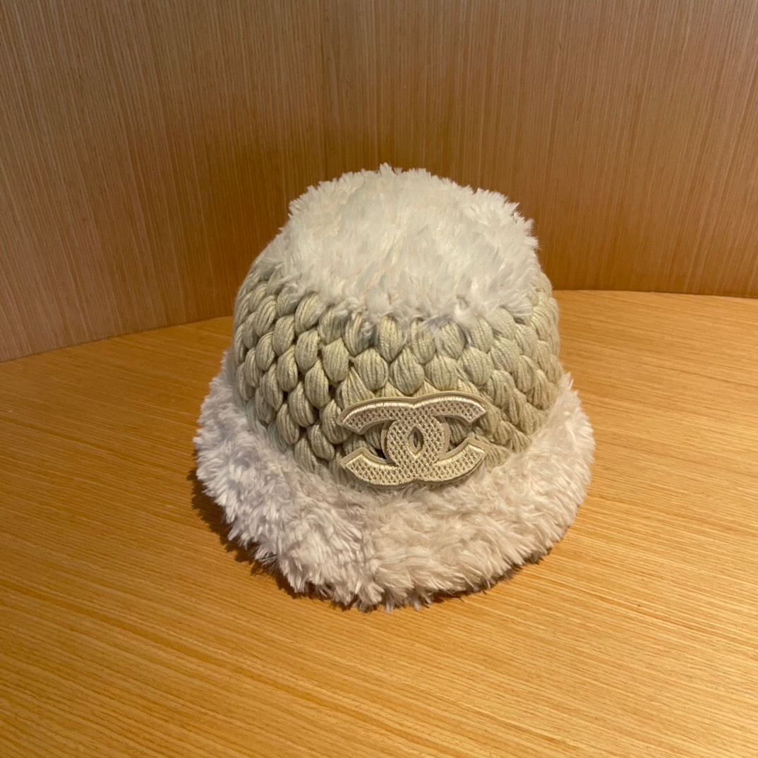 【CHANEL香奈儿】2024新款秋款麻花针织渔夫帽🌈 毛毛盆帽百搭休闲～小香风
