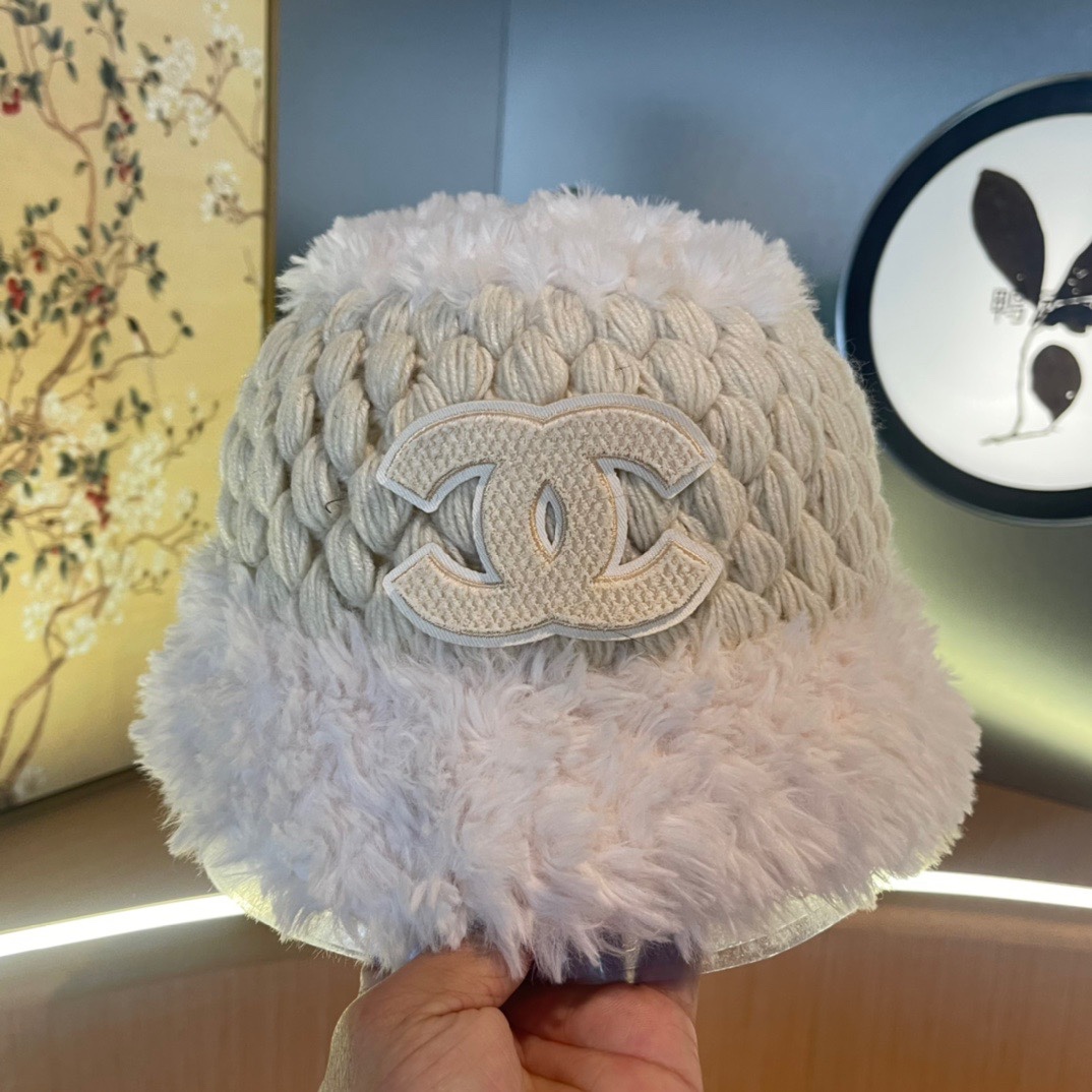 【CHANEL香奈儿】2024新款秋款麻花针织渔夫帽🌈 毛毛盆帽百搭休闲～小香风