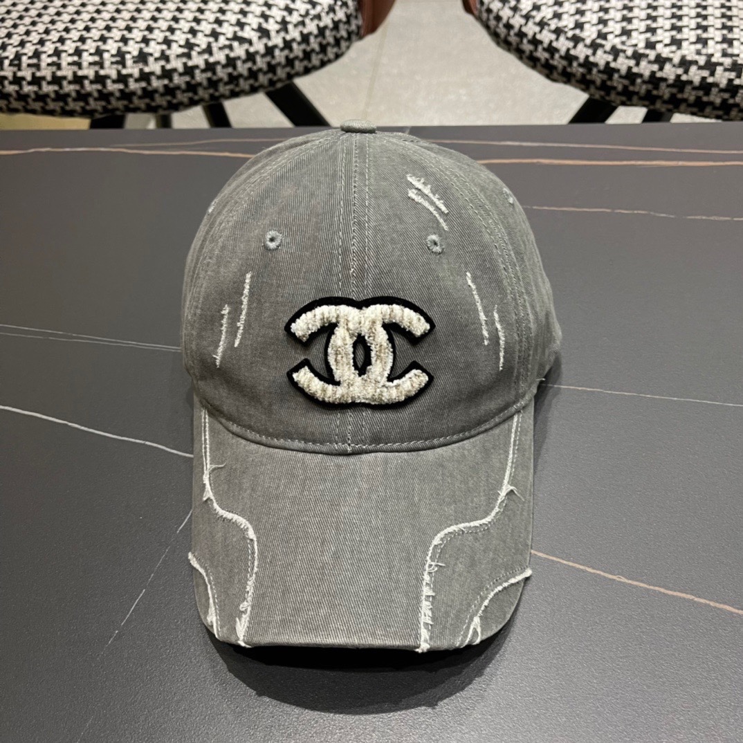 NO:218666,Chanel CHANEL new baseball cap, Xiaoxiang classic simple, fashionable and casual design New hat Fisherman hat Baseball cap Knitted hat, hat, chanel, chanel, espadrilles, hats19860909香奈儿CHANEL 新品棒球帽,小香经典简约,时尚休闲设计 跑量新品帽子渔夫帽棒球帽针织帽,帽子,chanel,chanel,espadrilles,hats,hat