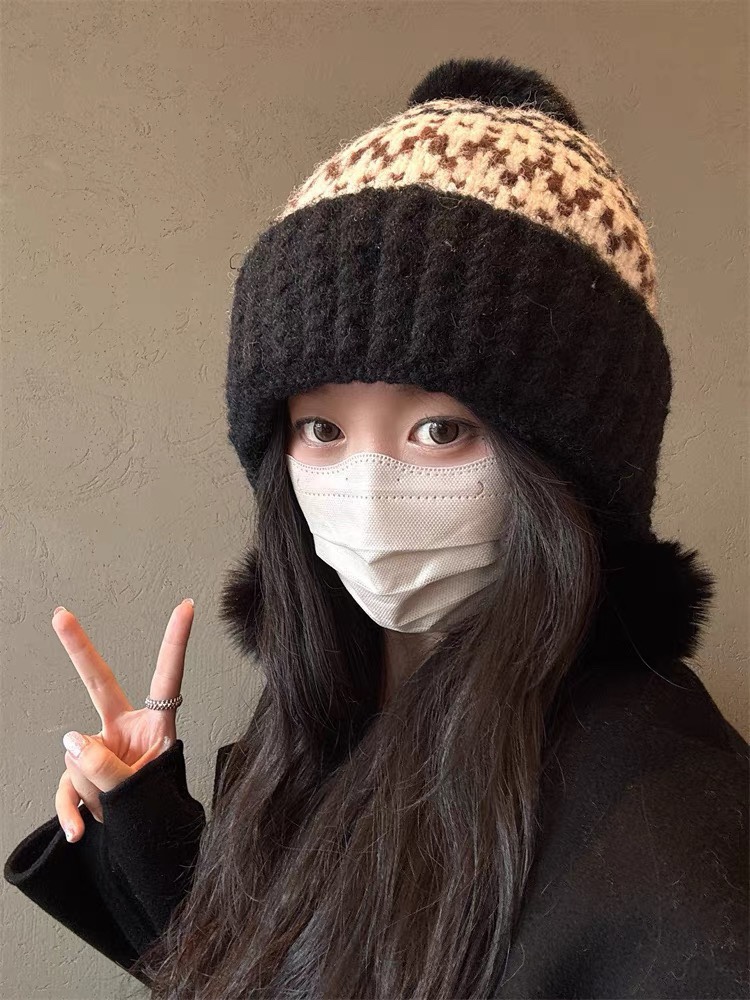  GUCCI古奇 冬季毛绒可爱毛球针织毛线帽加绒保暖时尚护耳帽子