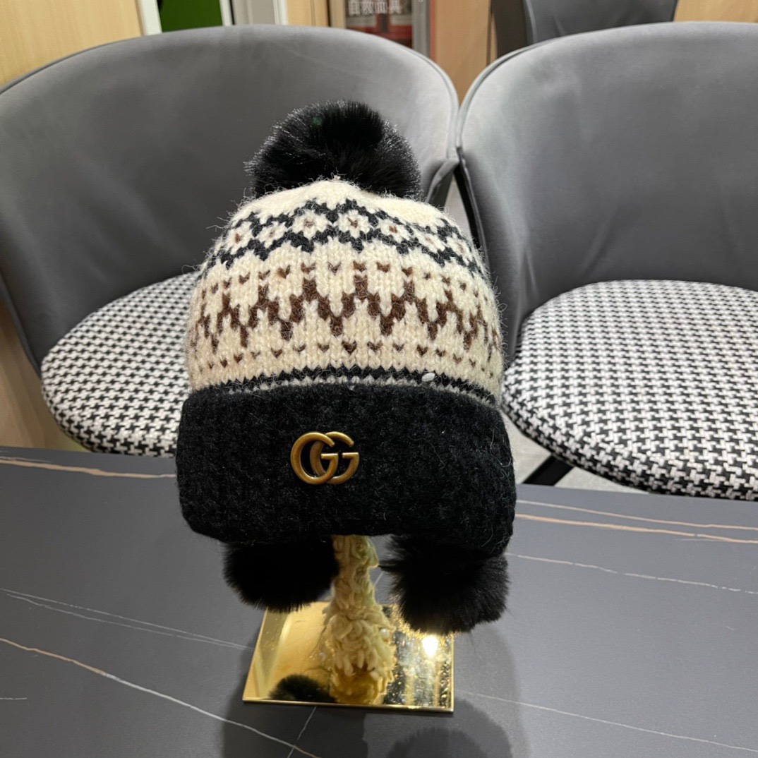  GUCCI古奇 冬季毛绒可爱毛球针织毛线帽加绒保暖时尚护耳帽子