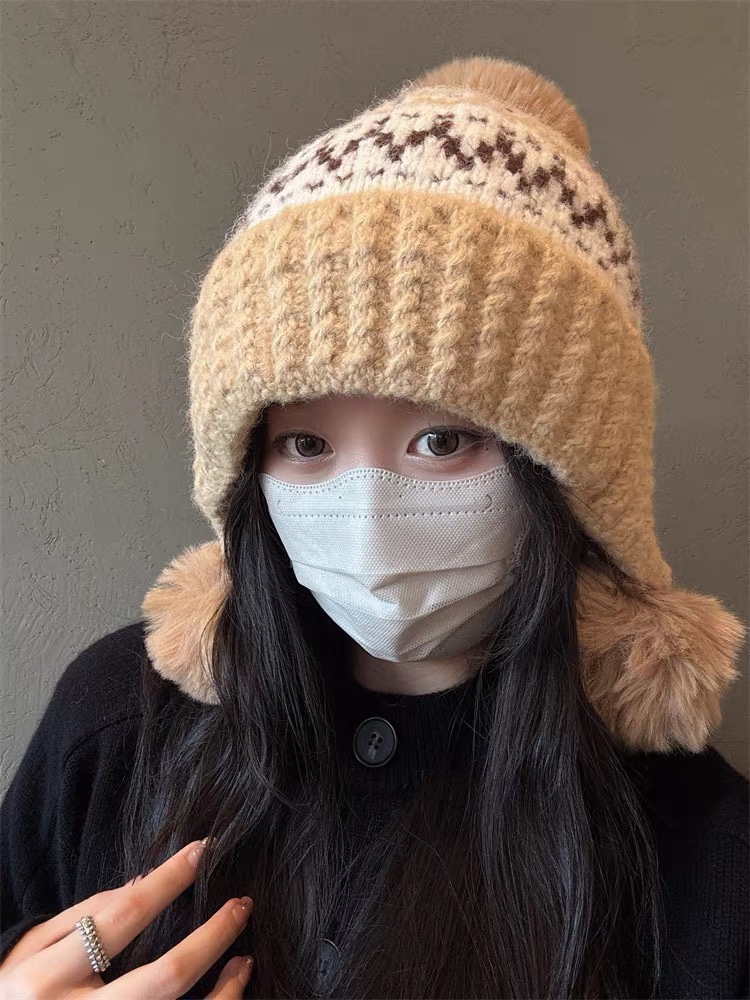  GUCCI古奇 冬季毛绒可爱毛球针织毛线帽加绒保暖时尚护耳帽子