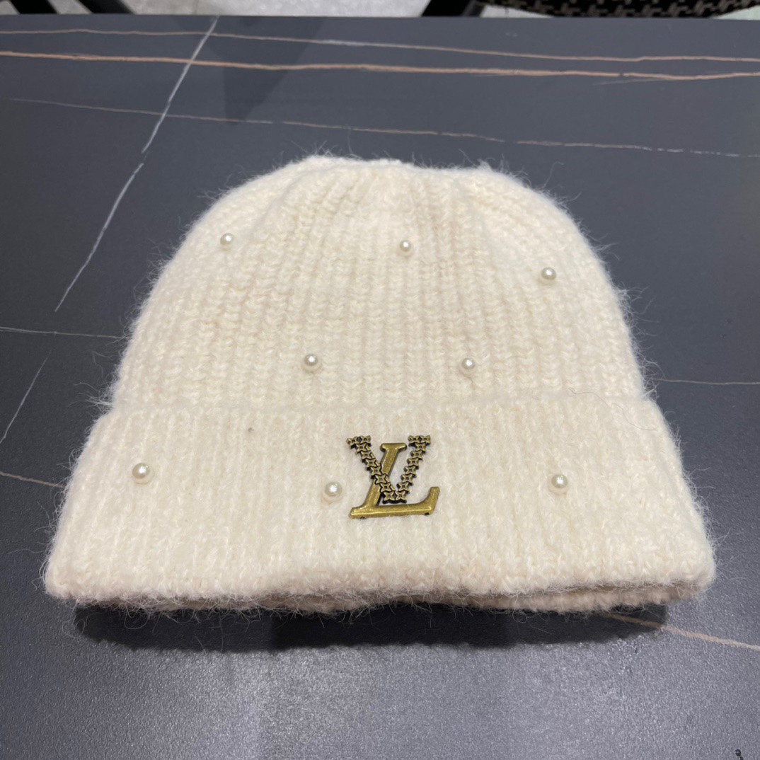 NO:218750,【LV Louis Vuitton】New autumn and winter fluffy wool hat, big brand series, light luxury hat full of hats, fisherman hat baseball hat knit hat, hat, louis vuitton, louis vuitton, espadrilles, hats19860909【LV路易威登】秋冬新款毛绒绒款毛线帽,大牌系列,轻奢感满满帽子渔夫帽棒球帽针织帽,帽子,louis vuitton,louis vuitton,espadrilles,hats,hat