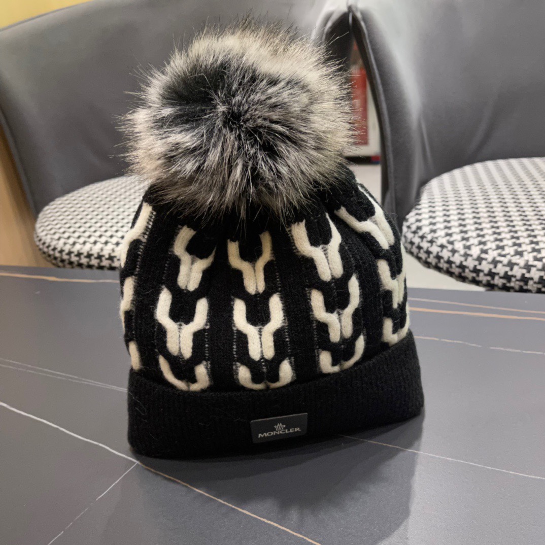 NO:218790,MONCLER's new knitted wool warm hat, fisherman hat, baseball hat, knit hat, hat, christian louboutin, Moncler, espadrilles, hats19860909蒙口MONCLER新款针织毛线保暖帽帽子渔夫帽棒球帽针织帽,帽子,christian louboutin,Moncler,espadrilles,hats,hat