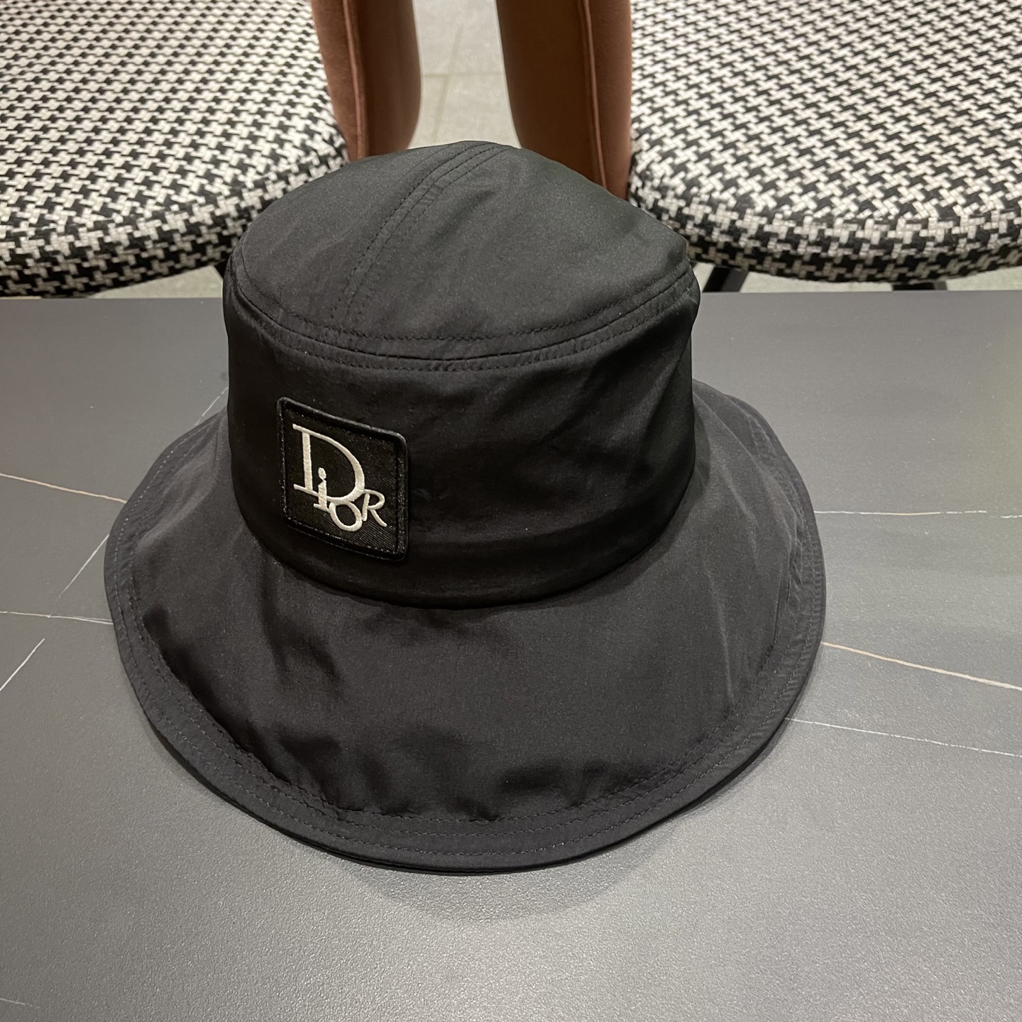  迪奥Dior韩版蝴蝶结渔夫帽子女款夏天配裙子遮阳盆帽脸小
大檐防晒太阳帽